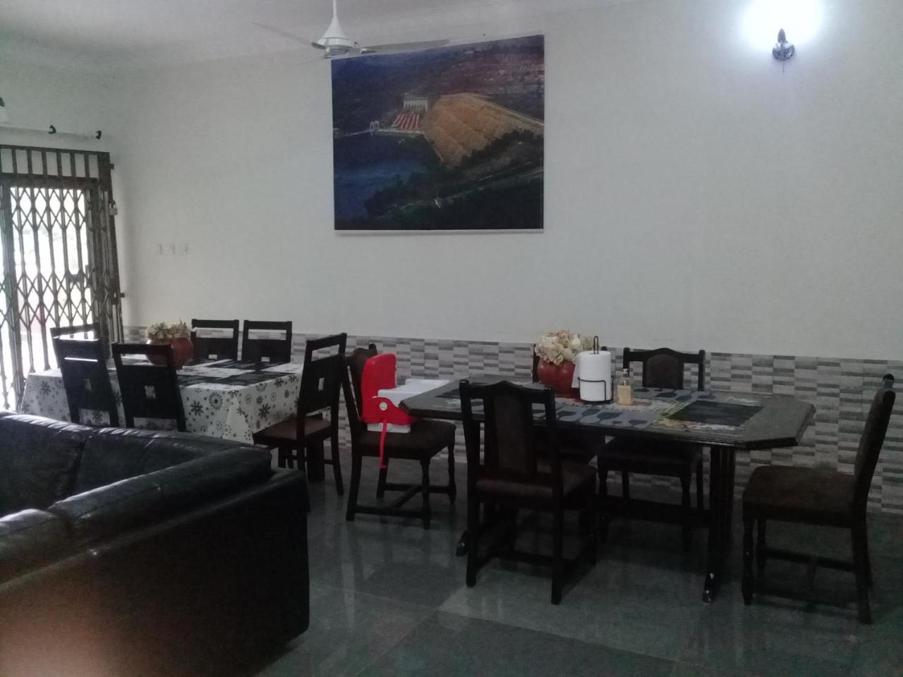 3A'S Guest House Akosombo Exterior photo